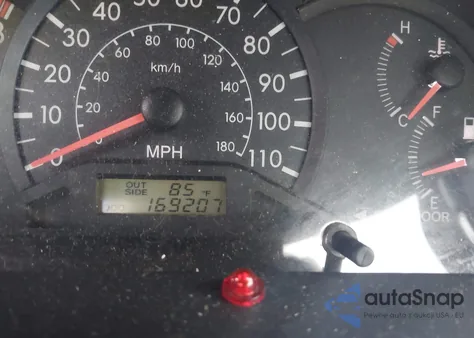 2005 Toyota Corolla Ce/Le/S from USA, damaged, VIN 2T1BR32E55C465640